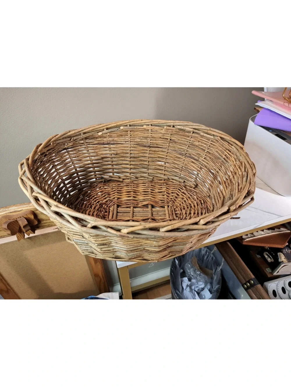 Vintage Rustic Hand-woven Twig Willow Branch Twisted Rim Storage Basket 17